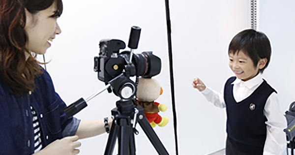 子ども撮影のプロが撮る証明写真